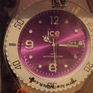 ICE Watch Big 48 new in box with tags